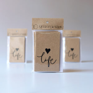 MauveDesign | 0023 | Small Card | Love life
