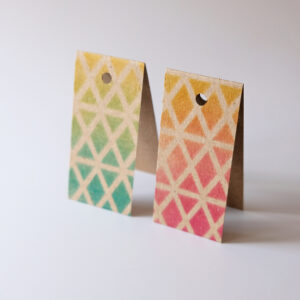 MauveDesign | 0080 | Gift tags | Stenciled triangles 1